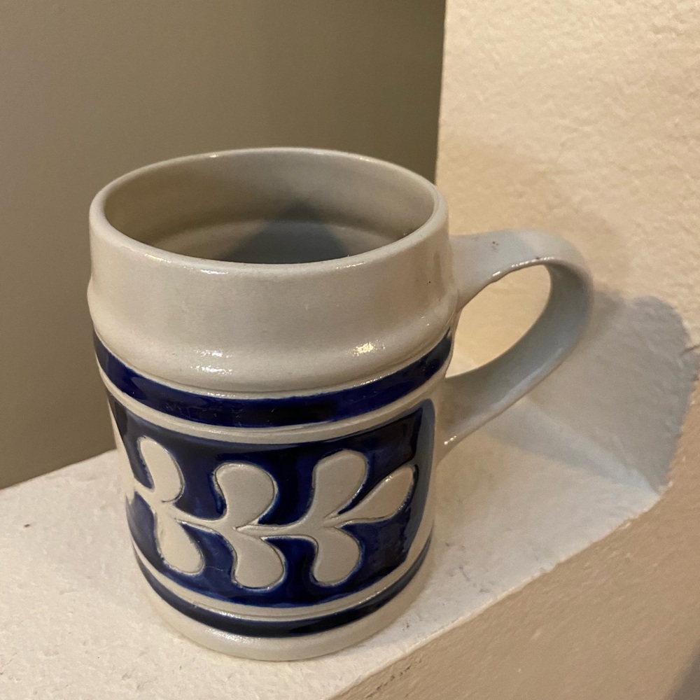 Williamsburg Stoneware Mug. Never Used. Comes with Card with Description of Mug.